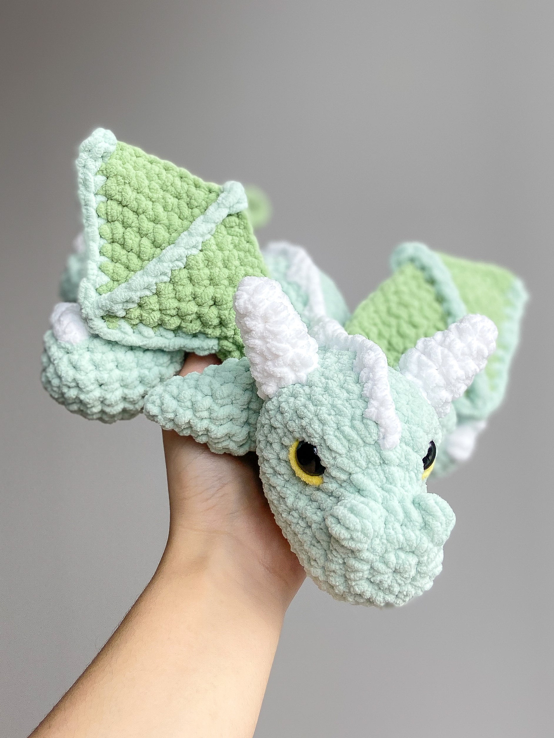 Willow, O Bebê Dragão